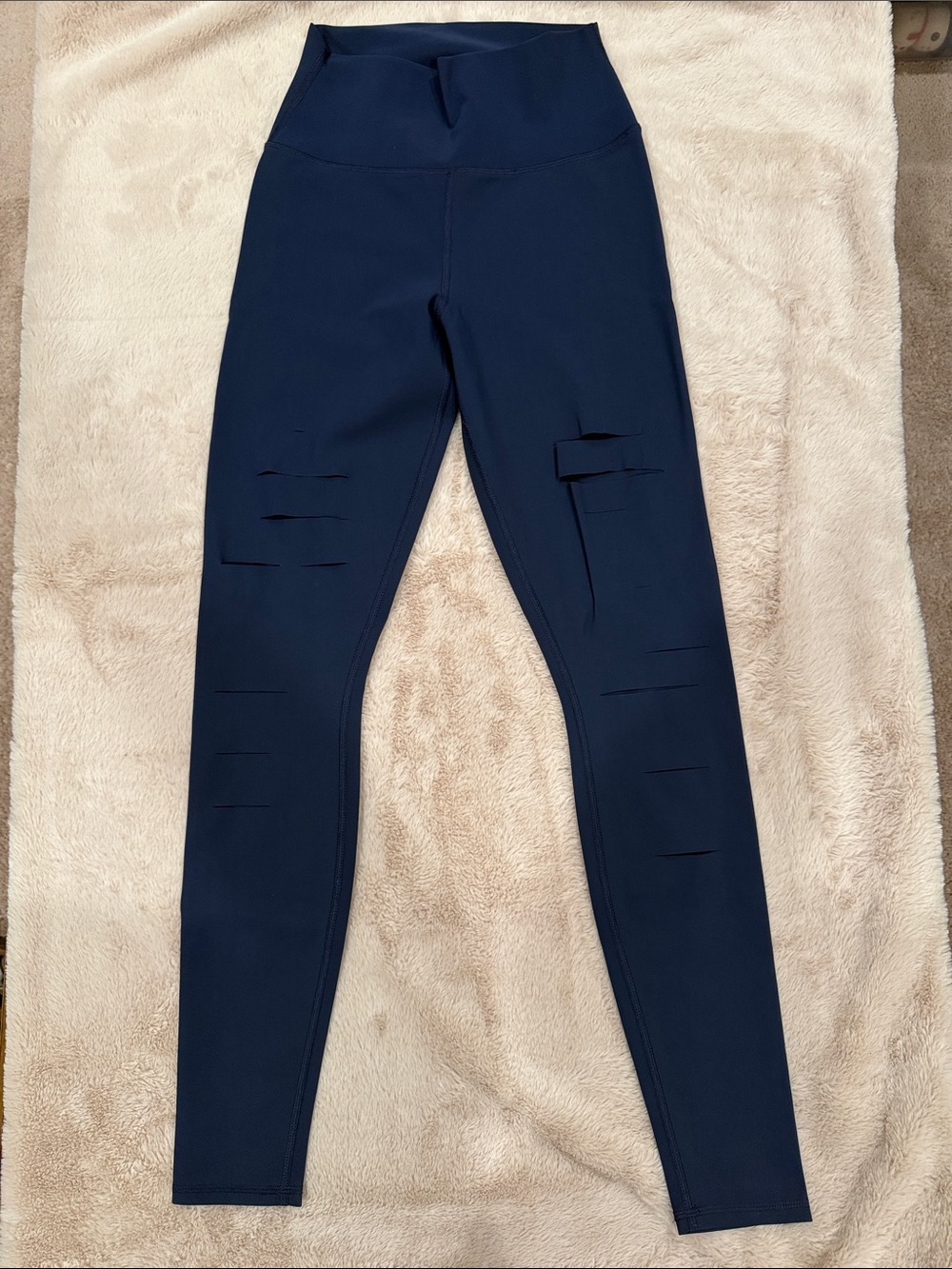 Alo Yoga High-Waist Ripped Warrior Leggings